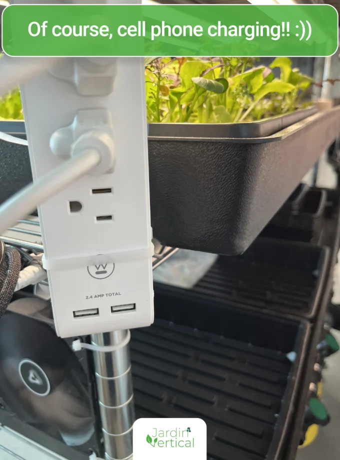 Fully automated seedlings and microgreens growing station